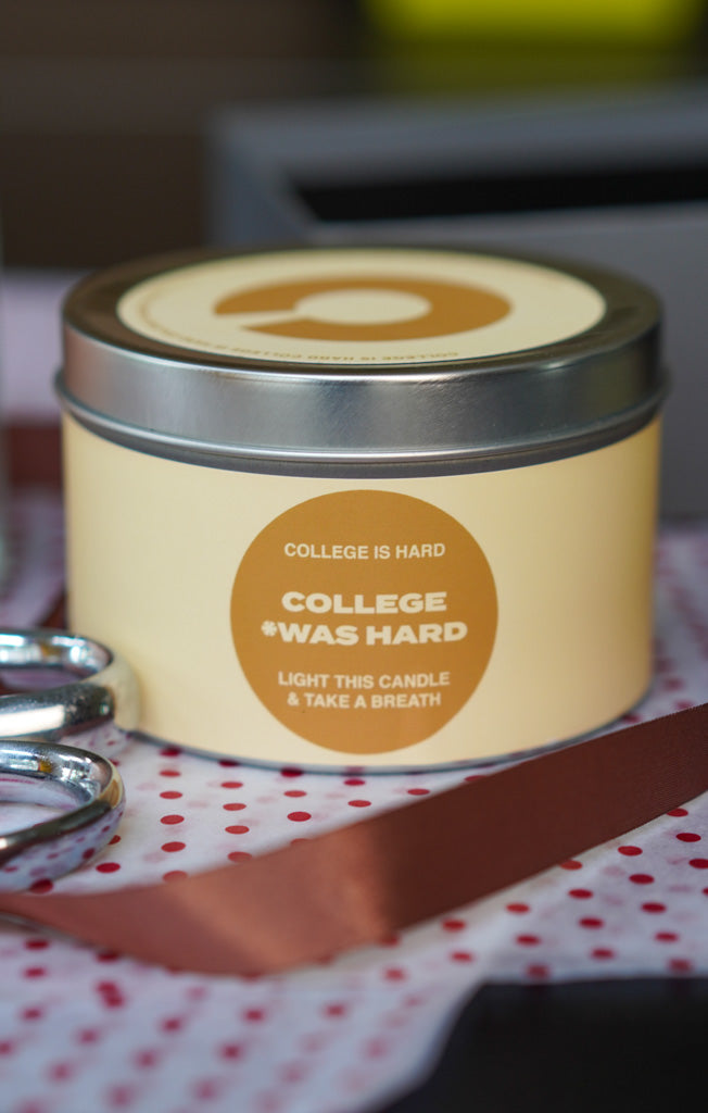 College *War schwierig mit weißen Blüten, Gardenien, Jasmin